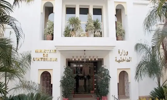 وزارة الداخلية عملت على إيفاد لجنة تفتيش مركزية إلى مدينة طنجة للتحري والوقوف على حقيقة الخروقات التي شابت العملية الانتخابية بمكتبين للتصويت