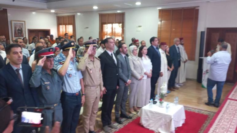 عين الشق تحتفي باليوم الوطني للمغاربة المقيمين بالخارج تحت شعار: “ورش الرقمنة… تعزيز لخدمات القرب”