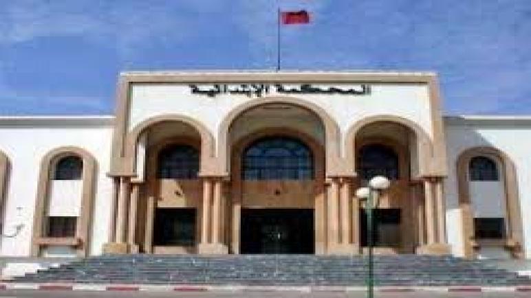 محكمة انزكان تشن حربا ضروس على سماسرة المحاكم