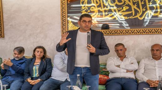بنسعيد من سيدي بنور: “لا نتهرب من المسؤولية ولا نقل العام زين والتحدي الكبير هو مايبقاش غلاء الأسعار “